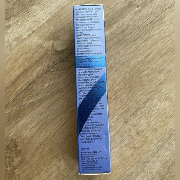 No7 Lift & Luminate Triple Action Face Serum 30 ml - Picture 2 of 4